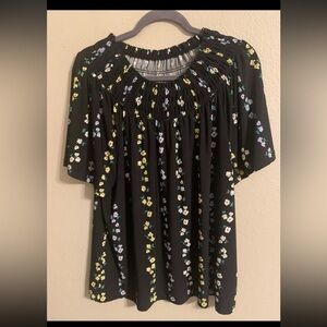 Ann Taylor smocked neck black floral short sleeve blouse Large